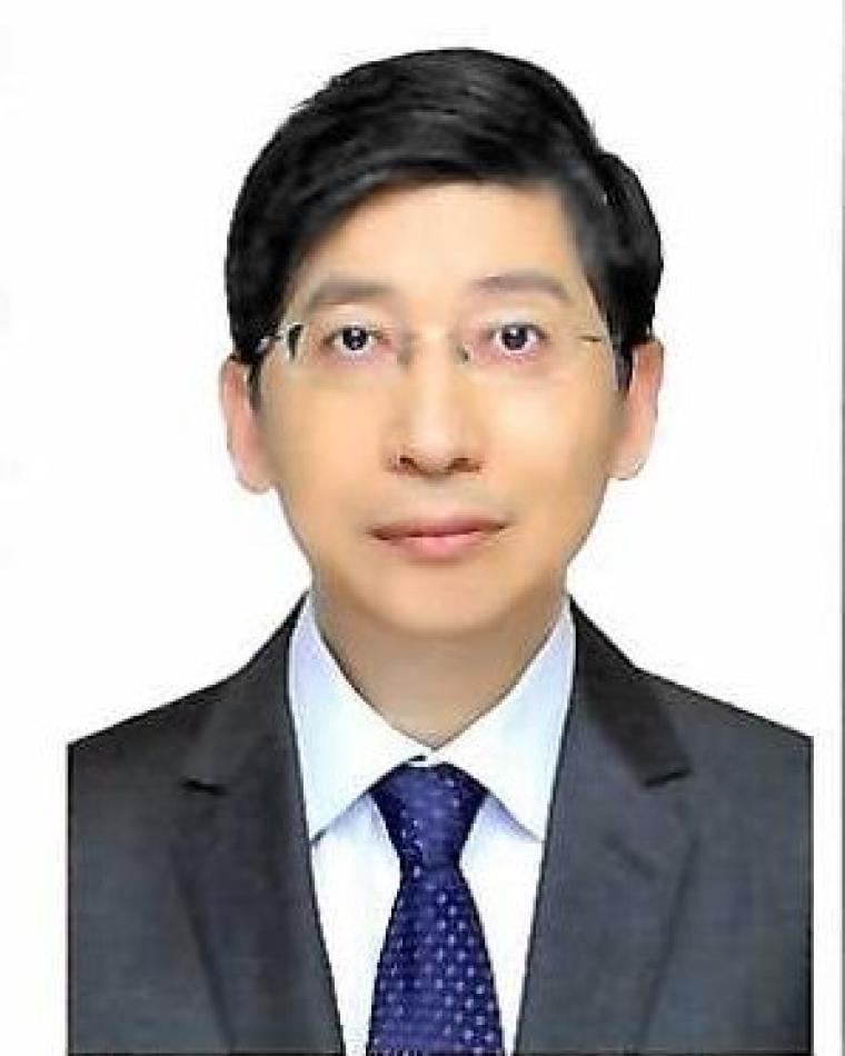 Qiuliang Wang
